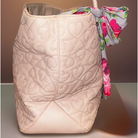 Betsey Johnson Pink Quilted Embroidered Hearts Roses Lining Shoulder Bag Large - Picture 4 of 12